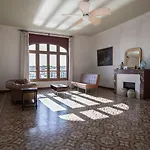 Casa Abeille Apartmán *
