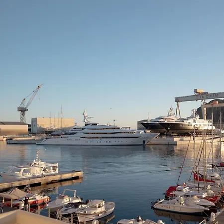 Casa Abeille Lejlighed