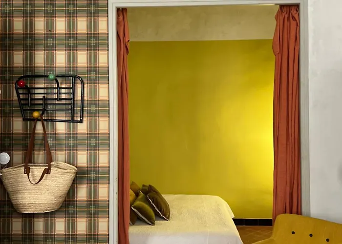 Casa Abeille Apartment
